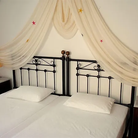 Reggina's Hotel Galissas